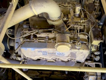 New Holland TR 85 Harvester