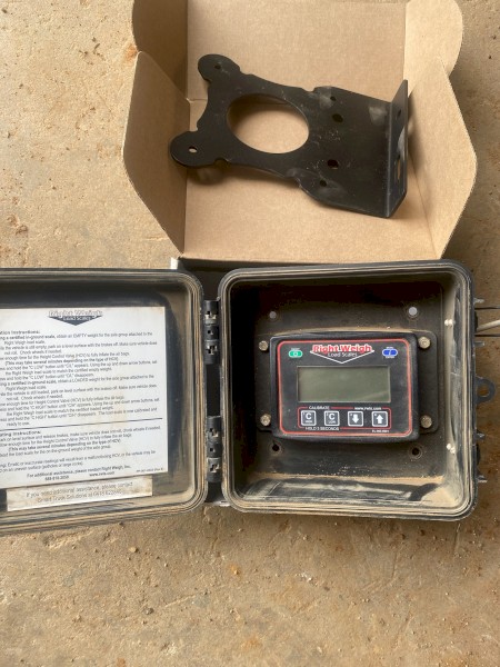 Right Weigh digital air gauges