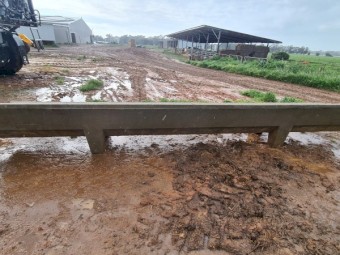 10 X 6Mtr Concrete Feed Troughs