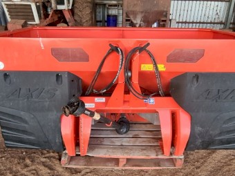 Kuhn 30.2 Linkage Spreader