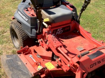 Gravely 44 inch Ride on Mower