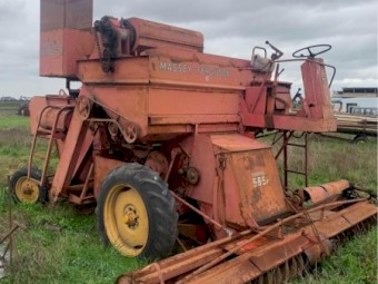 Massey Ferguson Sunshine 585 Harvester