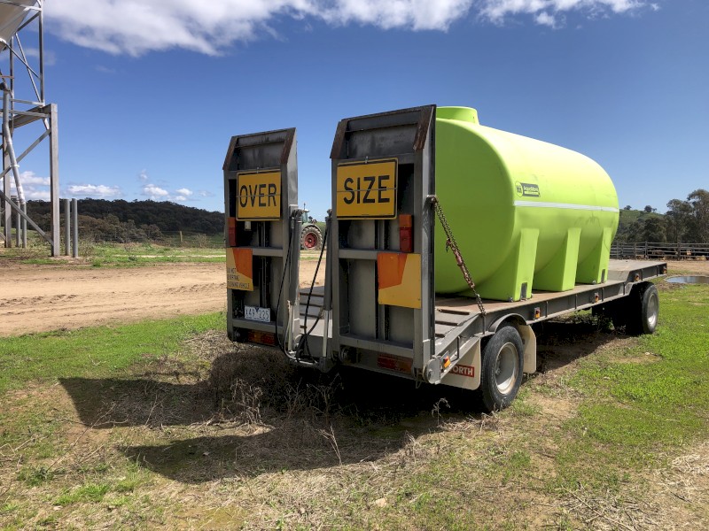 Dog Plant Trailer 2003 Flat top with ramps