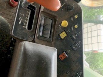 1996 John Deere 9600 Header with Canola Pickup Front