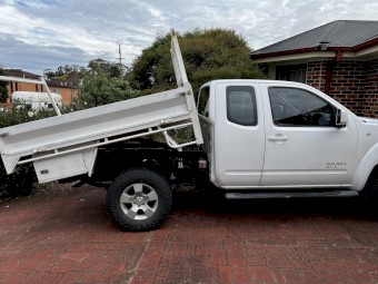2014 Nissan Navara D40 ST-X 4WD Turbo Manual King Cab with Extra-Large Tipper Tray and Aluminium Tool Boxes