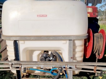 Croplands 500 Litre sprayer tank with 6 m boom