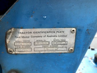 1968 Ford 5000 Tractor with FEL & attachments