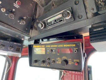 International 1480 Header