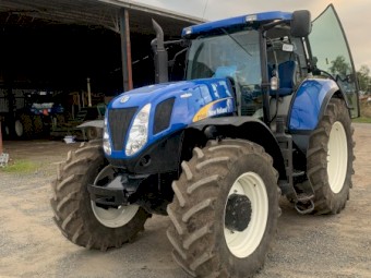 2012 New Holland T7040 Tractor