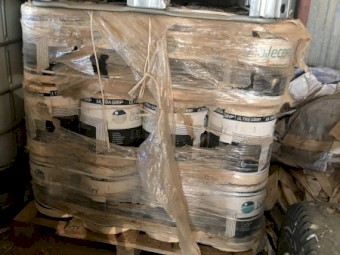 Hesston 4900 Baler (8x4x4)