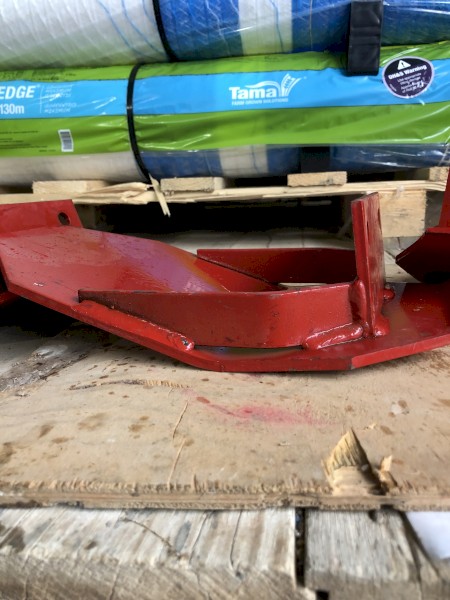 New Holland 1411 High Lift Skids