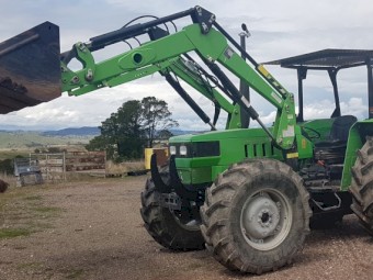 2014 Duetz Fahr AgroFarm 95 C VDT Tractor with FEL