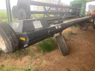 MacDon 3000 Windrower