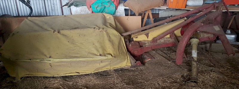 New Holland 442 four disk mower