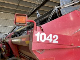 2001 Case IH 1042 36ft Front