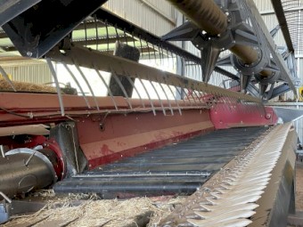 2001 Case IH 1042 36ft Front