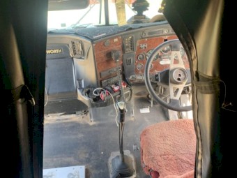 2003 Kenworth T604 Prime Mover