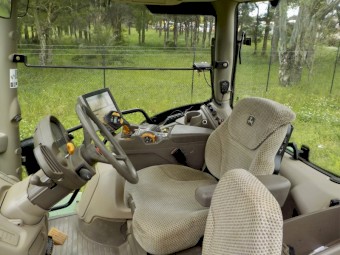 2018 John Deere 6250R 4x4 290hp Agricultural Farm Tractor