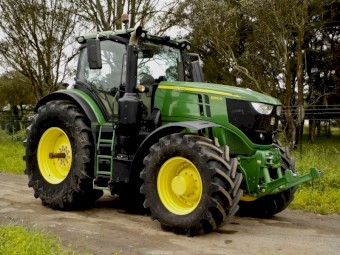 2018 John Deere 6250R 4x4 290hp Agricultural Farm Tractor