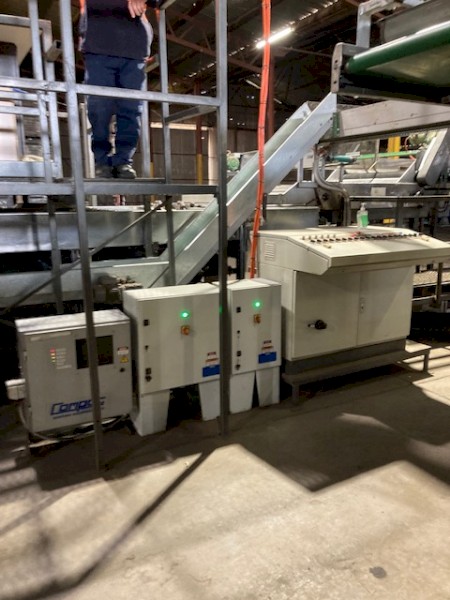 Citrus production line complete grader and feedline