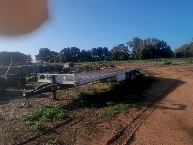 2010 Maynard Tag trailer