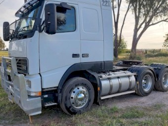 2001 Volvo FH 12 Globetrotter Truck