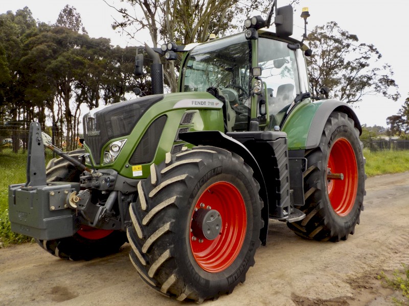2018 FENDT 718 VARIO 4WD/FWA 186hp Agricultural Farm Tractor