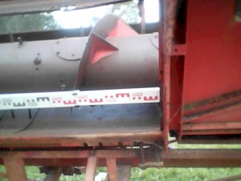 22ft open front Batt reel on trailer Circa early 80's WHITE     - $1600 No GST Applies