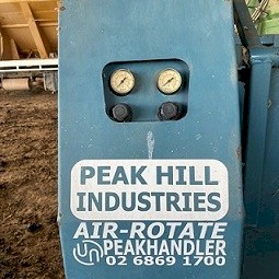 Peak Hill Sheep Handler