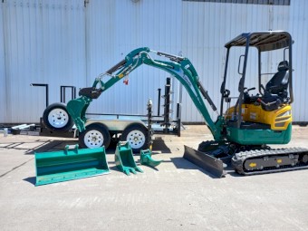 New Lovel 1.8 Tonne Zero Swing Excavator + 4 Attachments