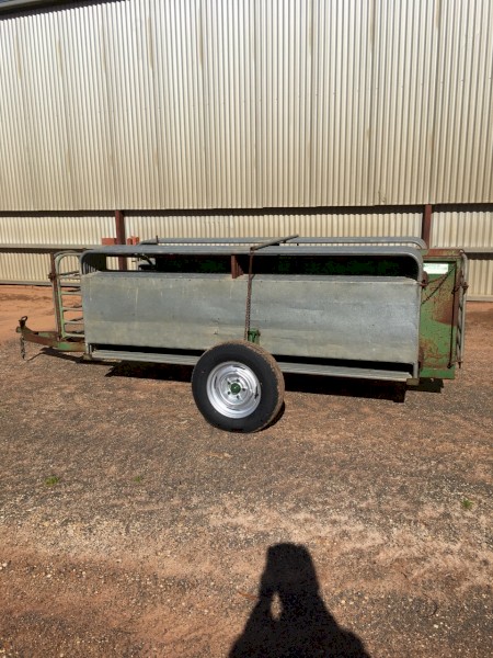 Portable Sheep Yards.  Thornton 22 Panel