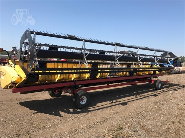 WANTED New Holland Front to suit TR86