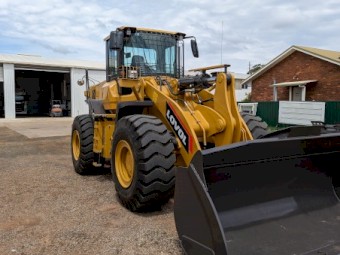 Lovol FL956H Wheel Loader 5.5T Lift 238HP