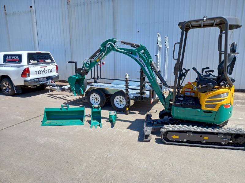 1.8T Tilting Quick Hitch Excavator + Trailer & 6 Attachments