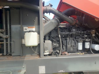 Massey 9635 Windrower 1700 hrs 30 foot