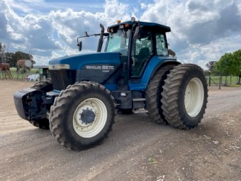 New Holland 8870 Tractor