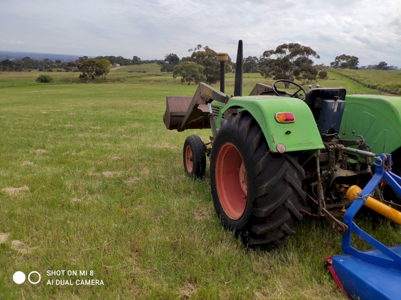 Deutz 5206 Tractor with Loader