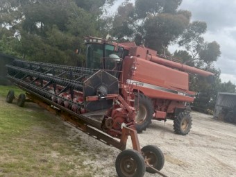 2000 Case IH 2388 Header with 30ft Front