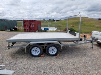 2013 Silverwood Tandem Flat Top Trailer