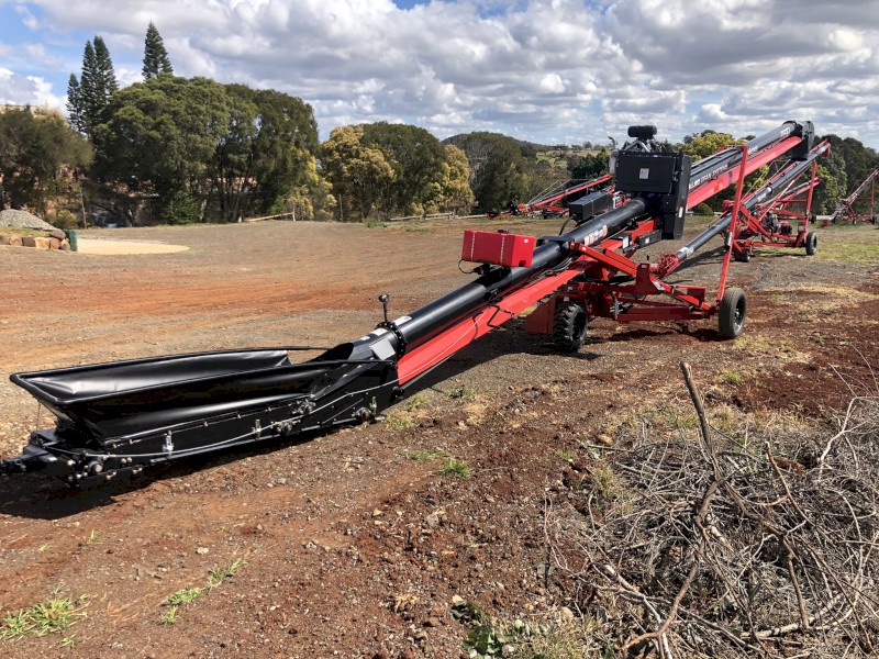 AGI 1549 Belt Conveyor  Unloading Auger