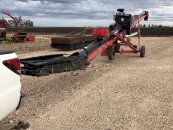 AGI 1549 Belt Conveyor  Unloading Auger