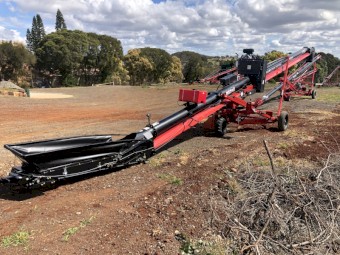 AGI 1549 Belt Conveyor  Unloading Auger