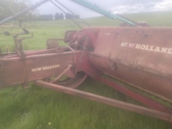 New Holland 68 Small Square Hay Baler