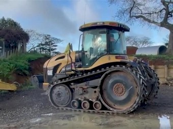 2003 Challenger MT755