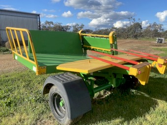 2016 JN&R Bale Feed Out Wagon
