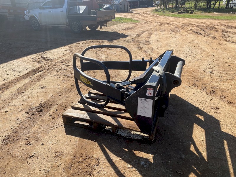 1 x Kerfab Silage Grab