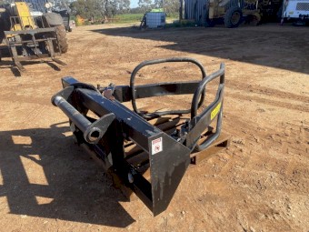 1 x Kerfab Silage Grab