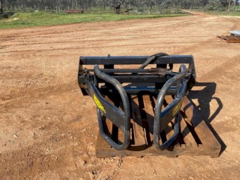 1 x Kerfab Silage Grab