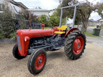 Massey Ferguson Fe35