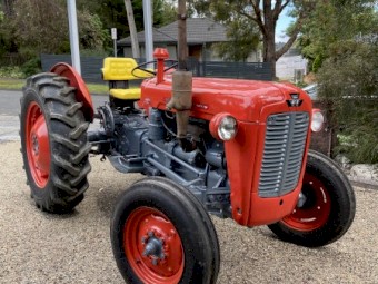 Massey Ferguson Fe35